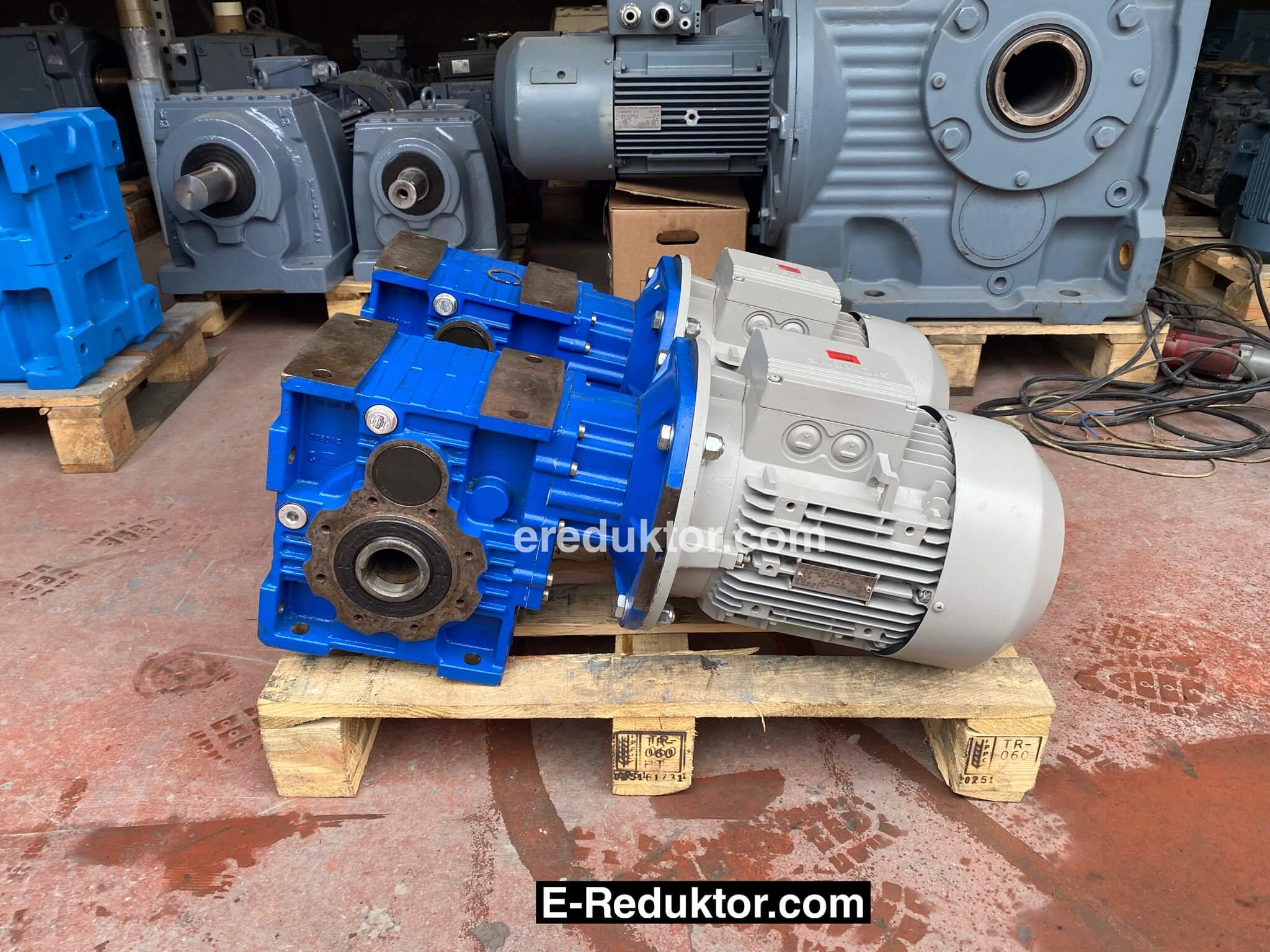 ikinci el 10 hp konik redüktör